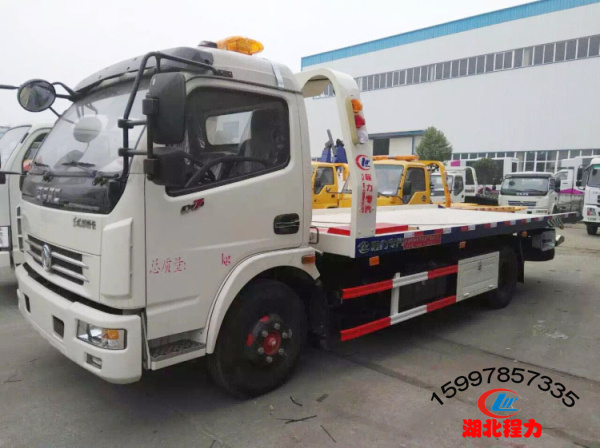 東風大多利卡一拖二清障車（國五）