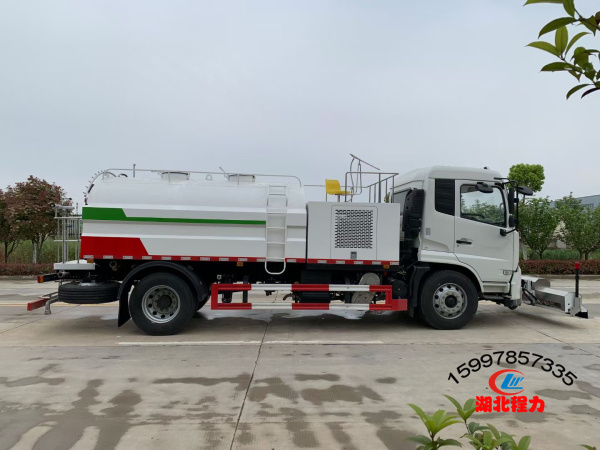 國六東風(fēng)天錦路面清洗車