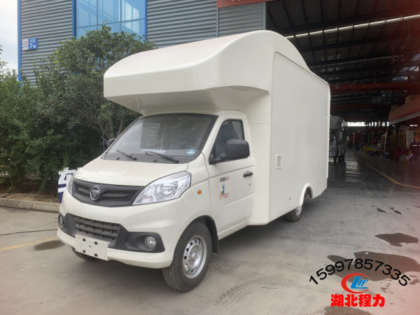 國六福田美發(fā)車?yán)戆l(fā)車