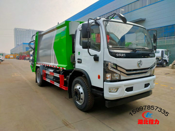 東風(fēng)多利卡壓縮式垃圾車（10方）